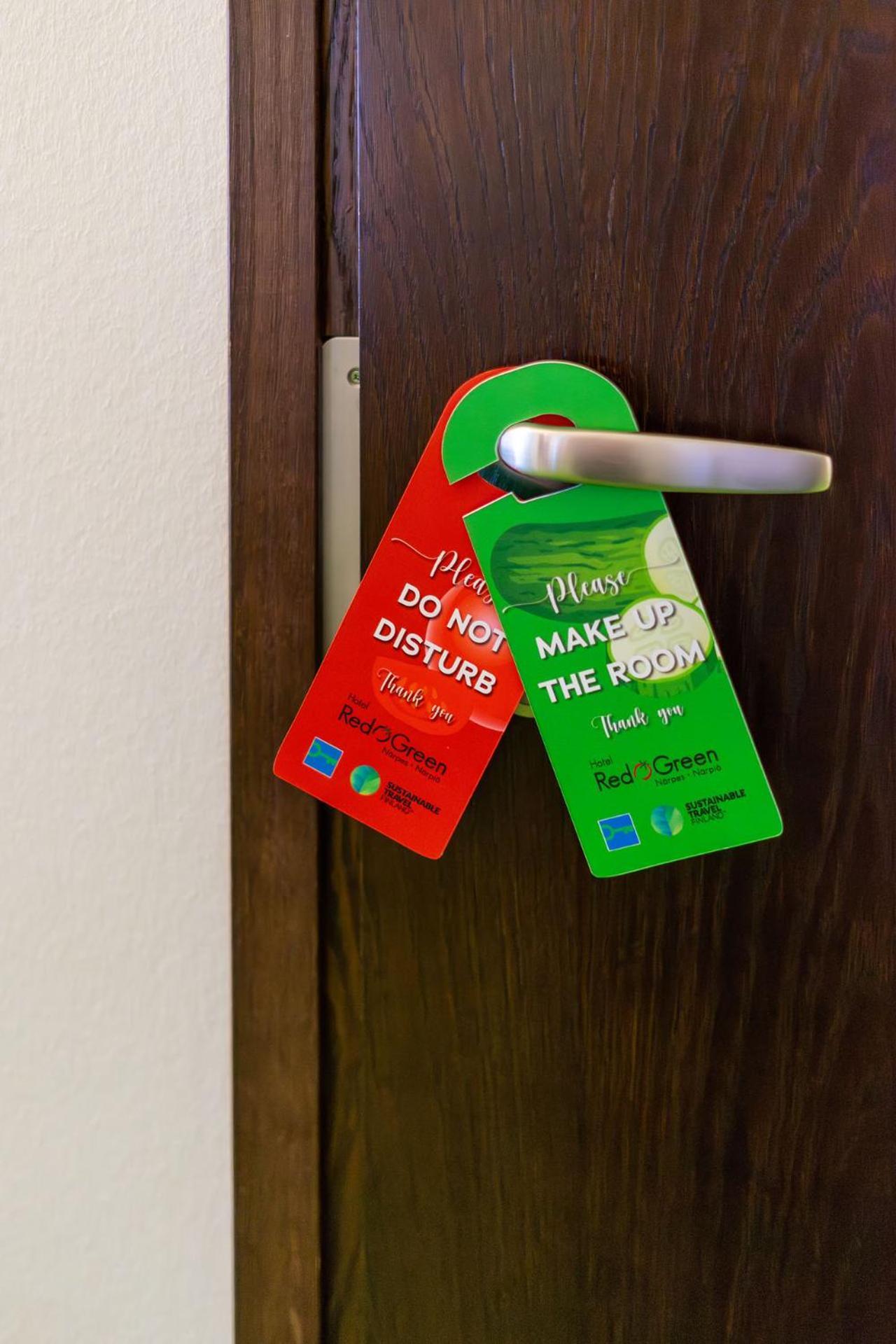 Hotel Red & Green Narpio Екстериор снимка